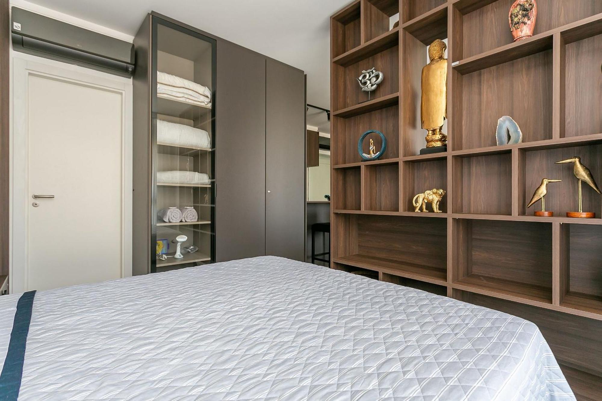 Apartamento Luxuoso Pe Na Areia Em Irb203